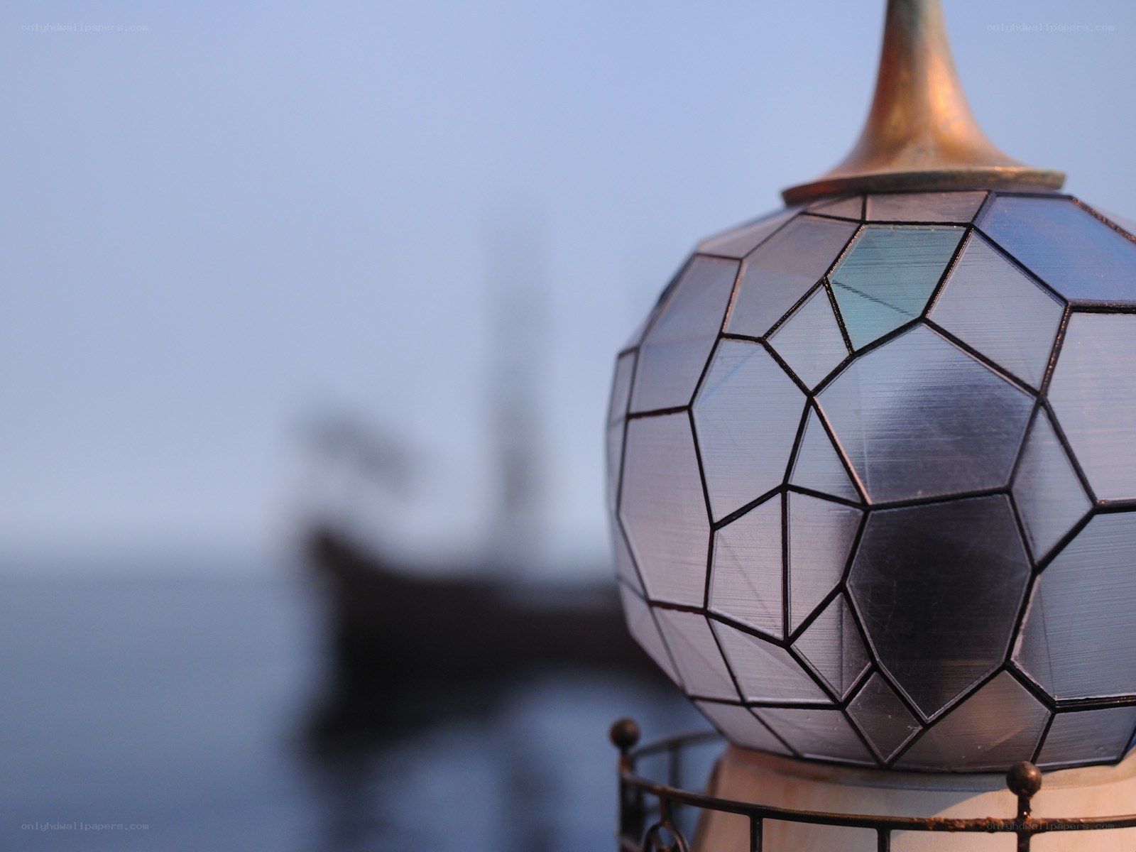 Geometric lamp by the sea