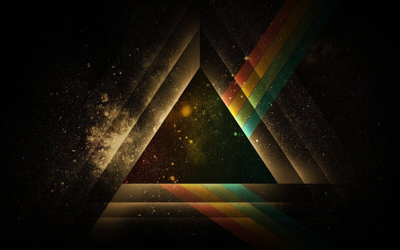 Geometric Triangle Design — Black