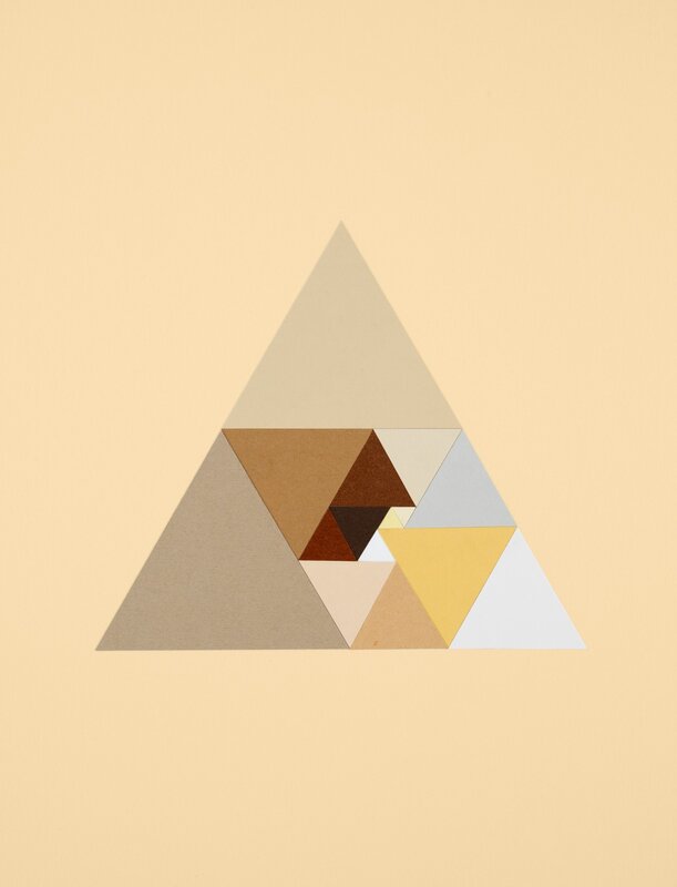 Geometric Triangle Pattern — Beige