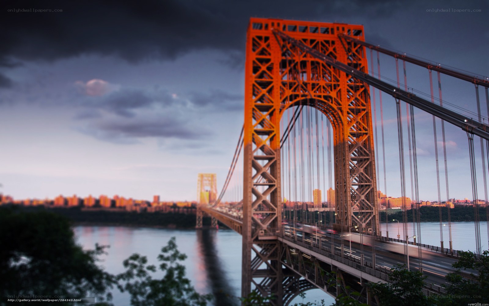 George Washington Bridge at dusk
