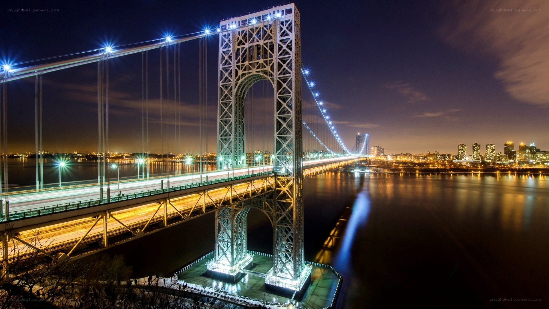 George Washington Bridge at night