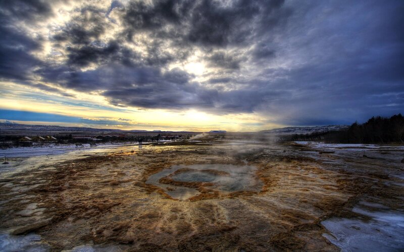 Geothermal Area with Steam — Gray