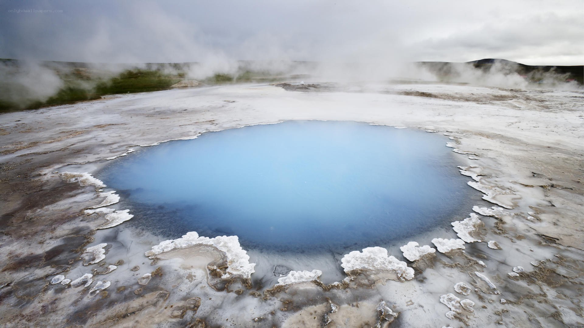 geothermal spring in iceland