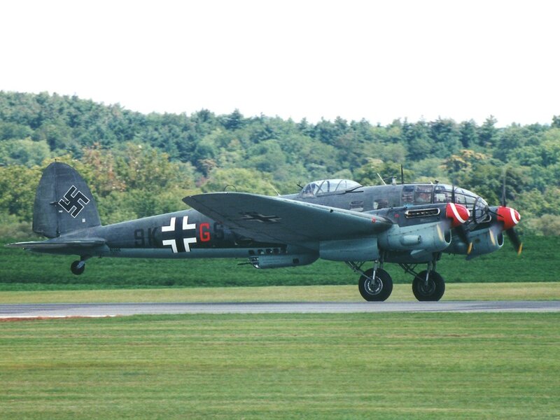 German Bomber Aircraft — Green, Neutral, Afternoon