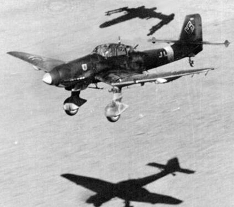 German dive bomber in flight