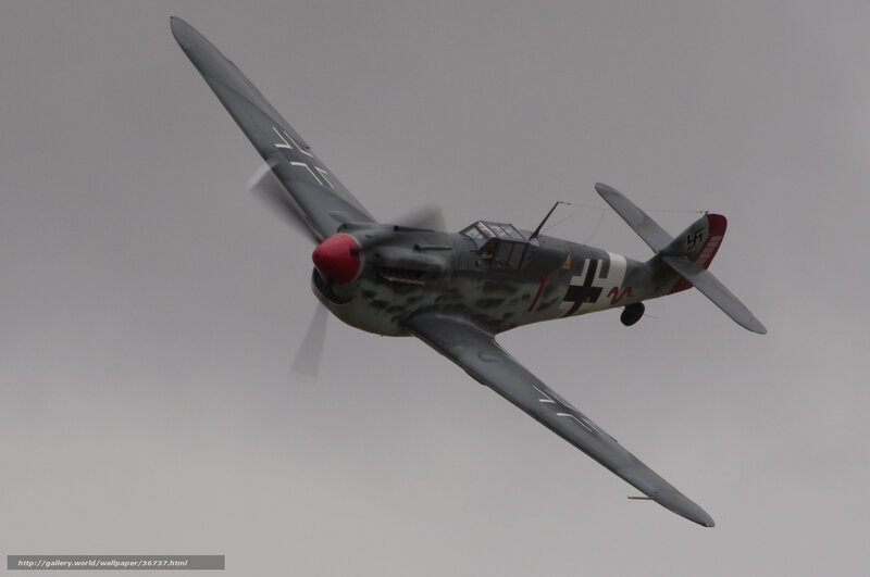 German fighter plane in flight