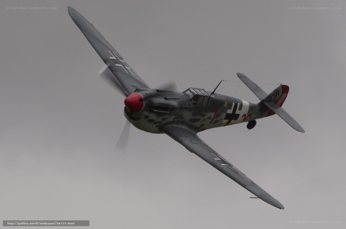 German fighter plane in flight