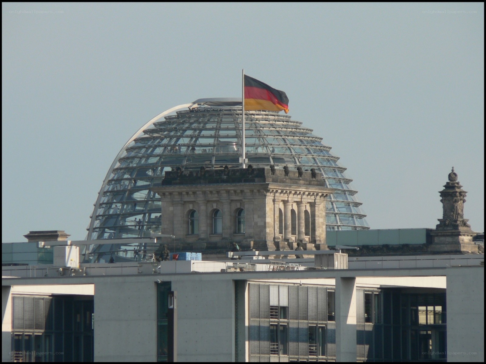 German flag on Reichstag dome