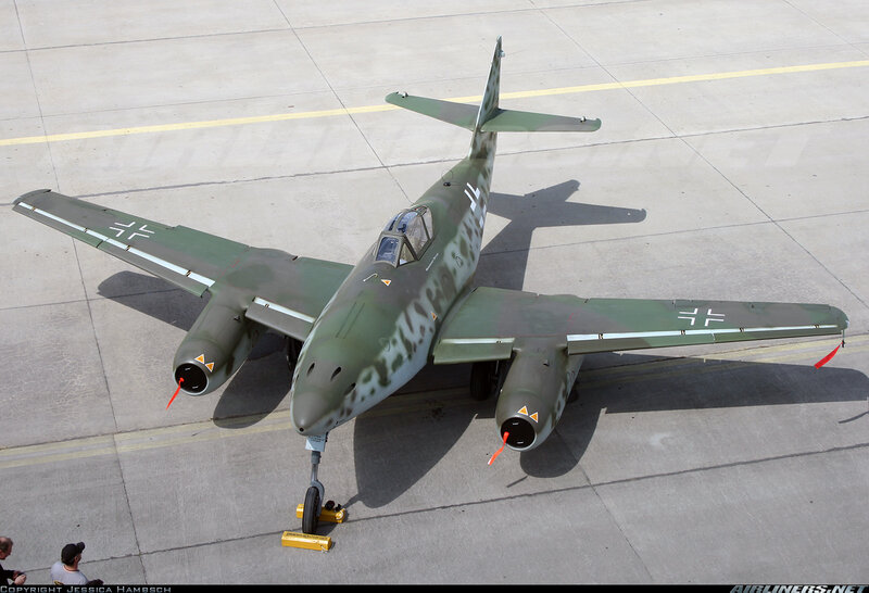 German Jet Fighter — Green, Neutral
