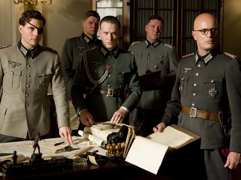 German officers in a war room