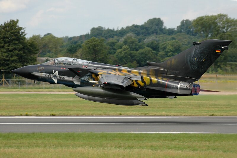 German Tornado Jet — Black