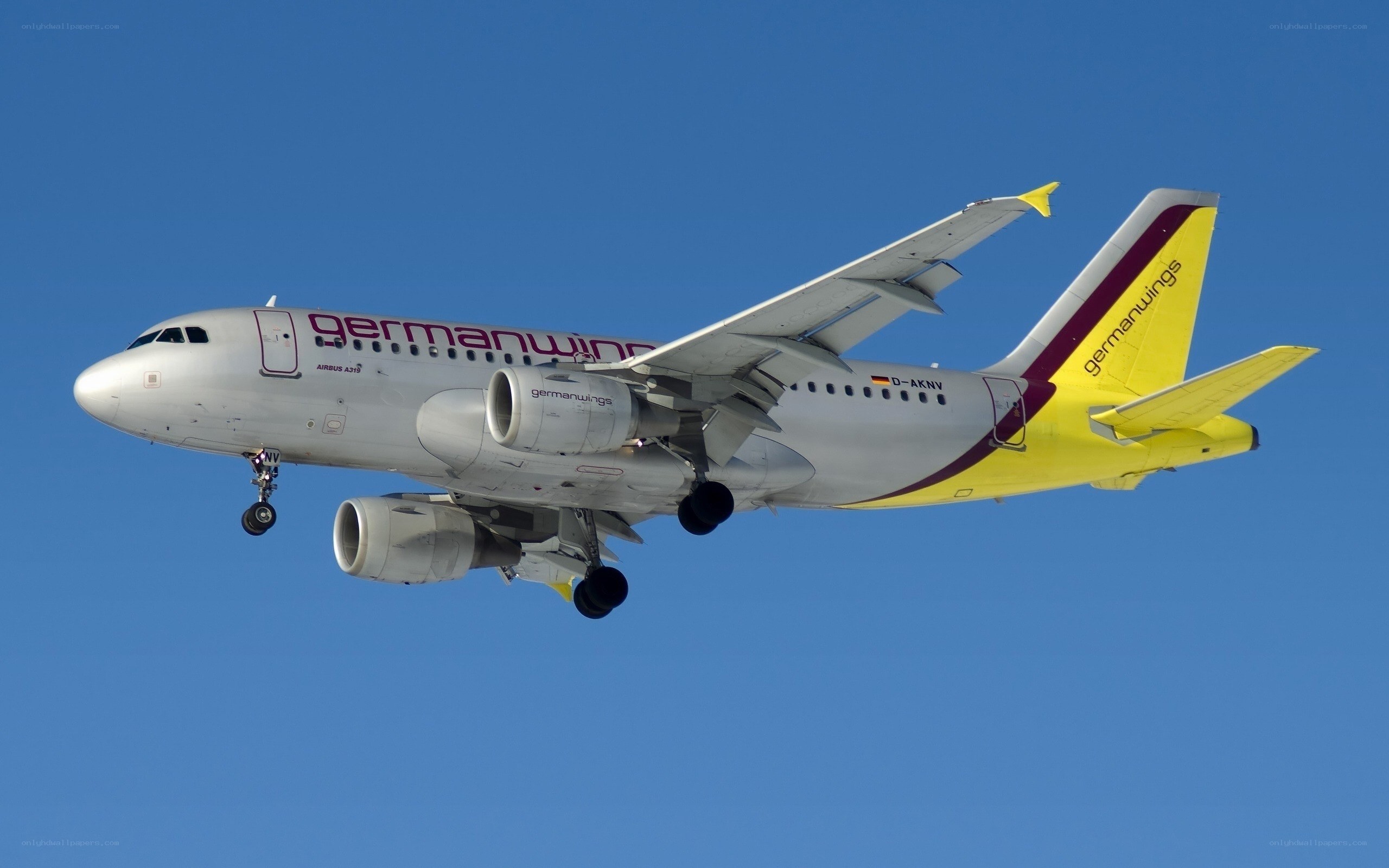 Germanwings Airbus A319 in flight