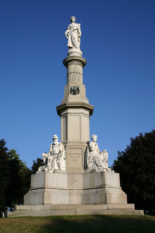 Gettysburg monument statue