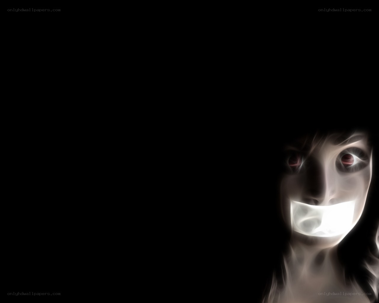 ghostly face with wide grin