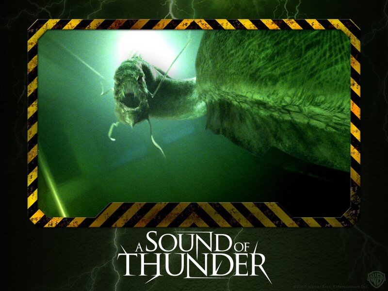 Giant Eel-like Creature — Green, Dramatic