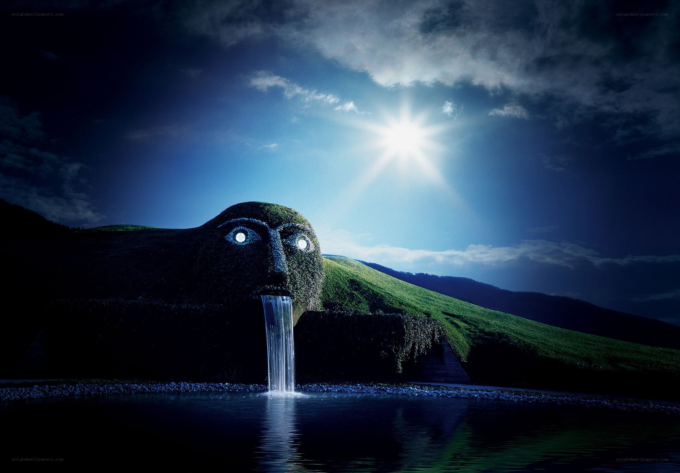 Giant grass head sculpture