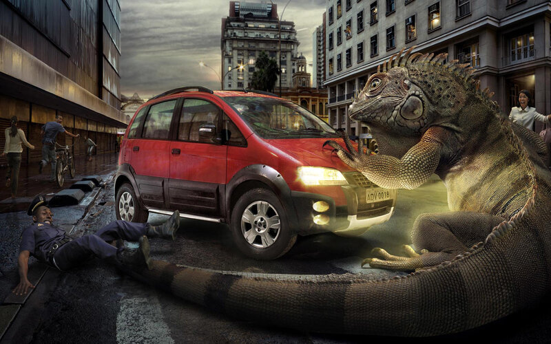 Giant iguana attacks city street