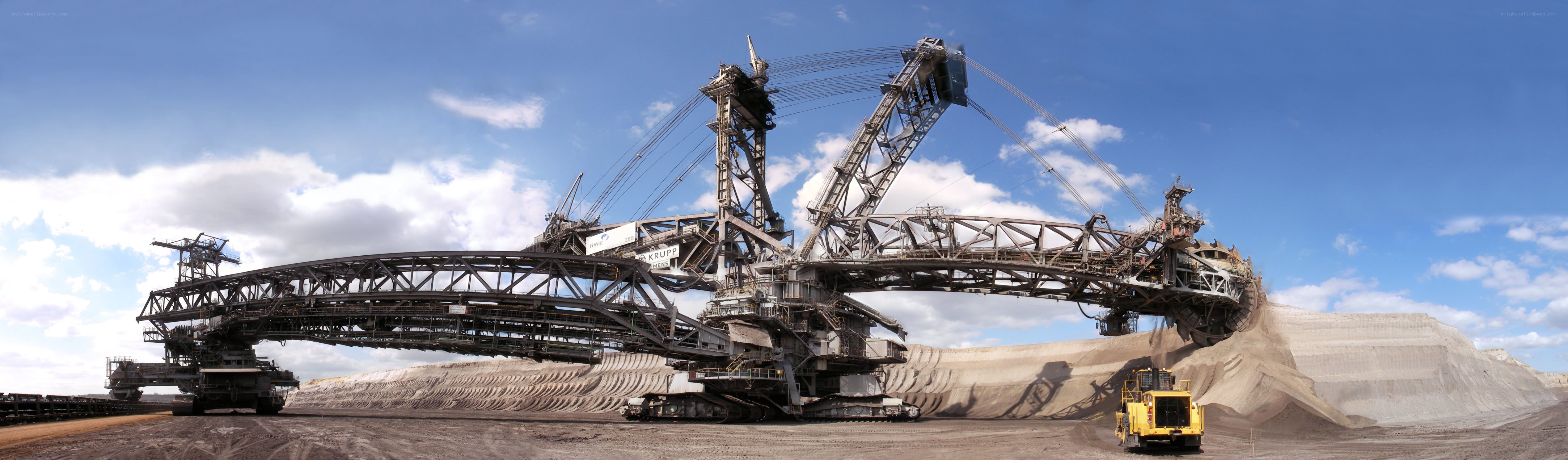 giant mining excavator at work