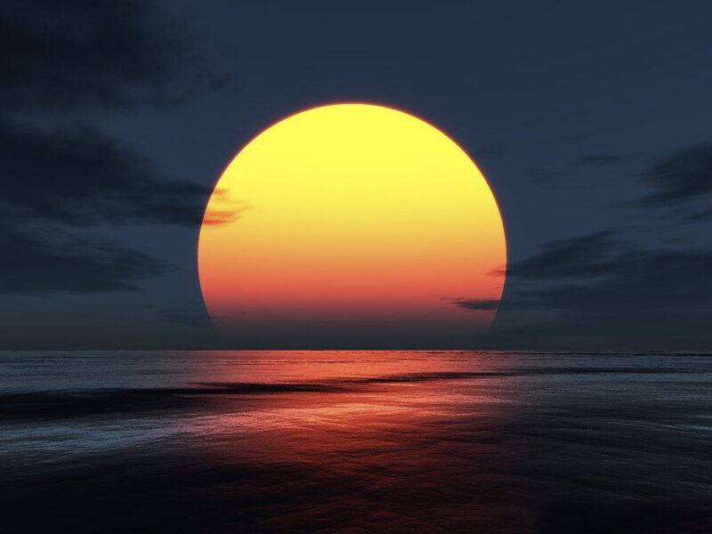 Giant Sun over Ocean — Yellow, Dramatic