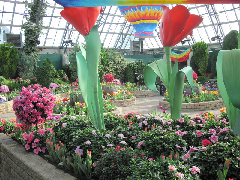 Giant Tulip Sculptures — Red, Colorful