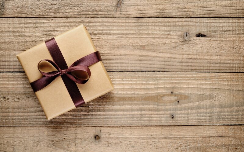 Gift Box on Wood — Brown, Calm