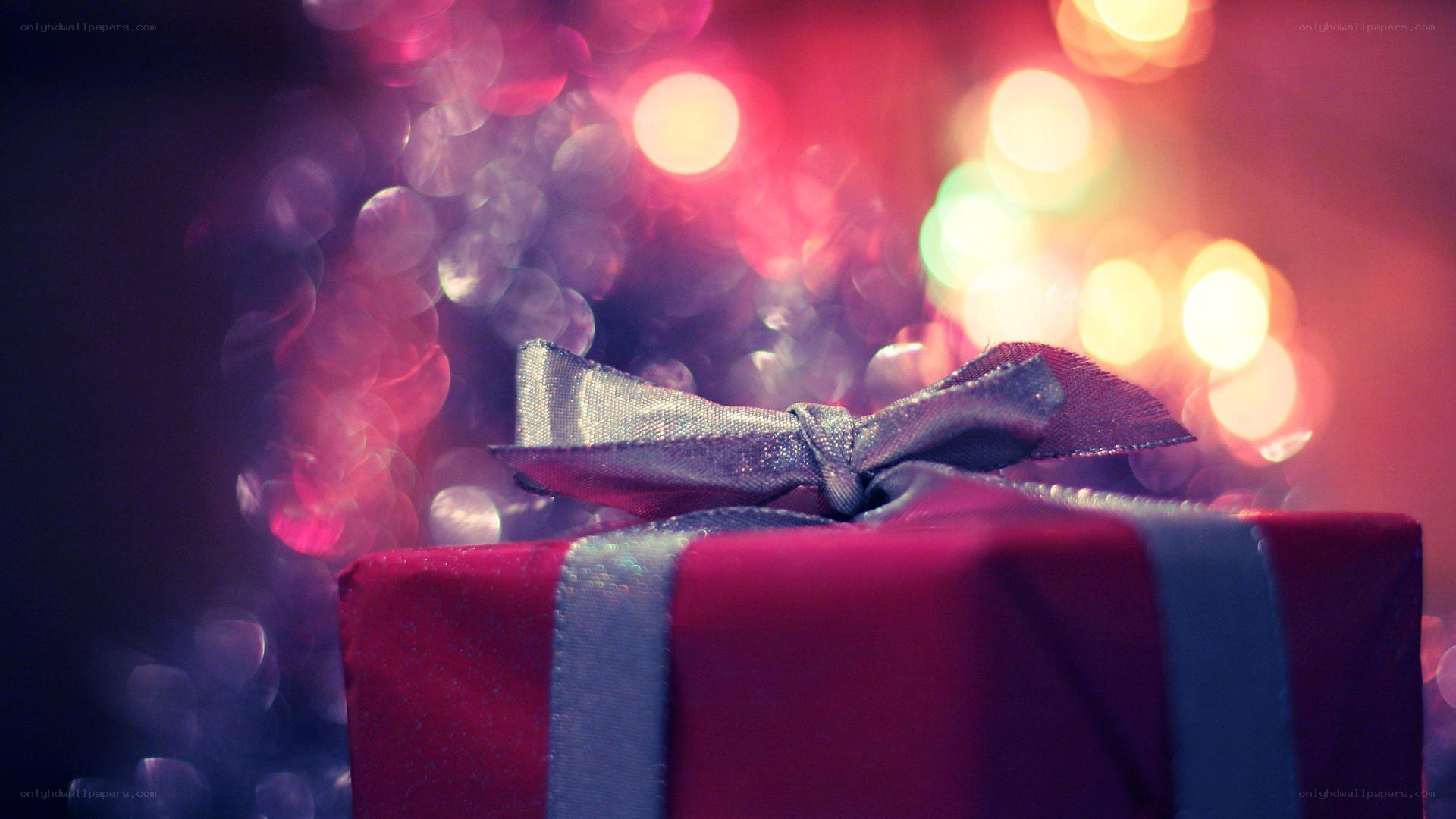 gift box with bow