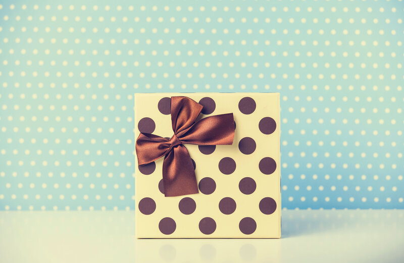 Gift Box with Bow — Blue
