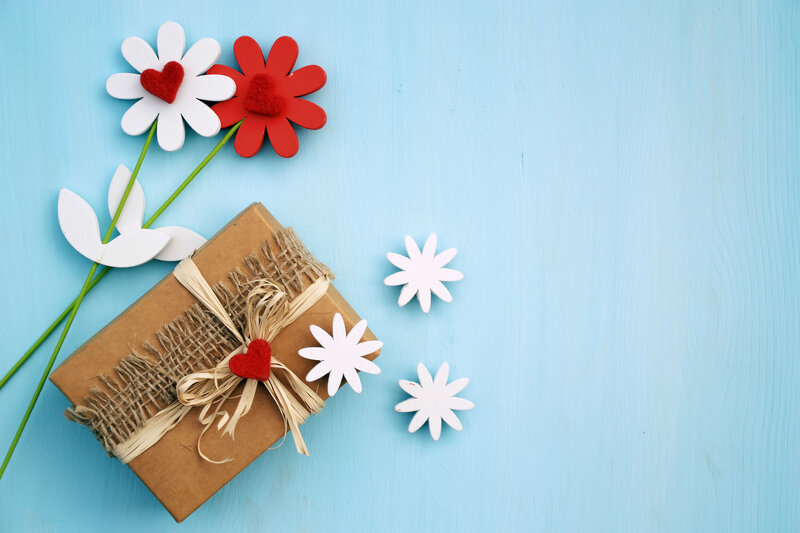 Gift Box with Flowers — Blue, Calm