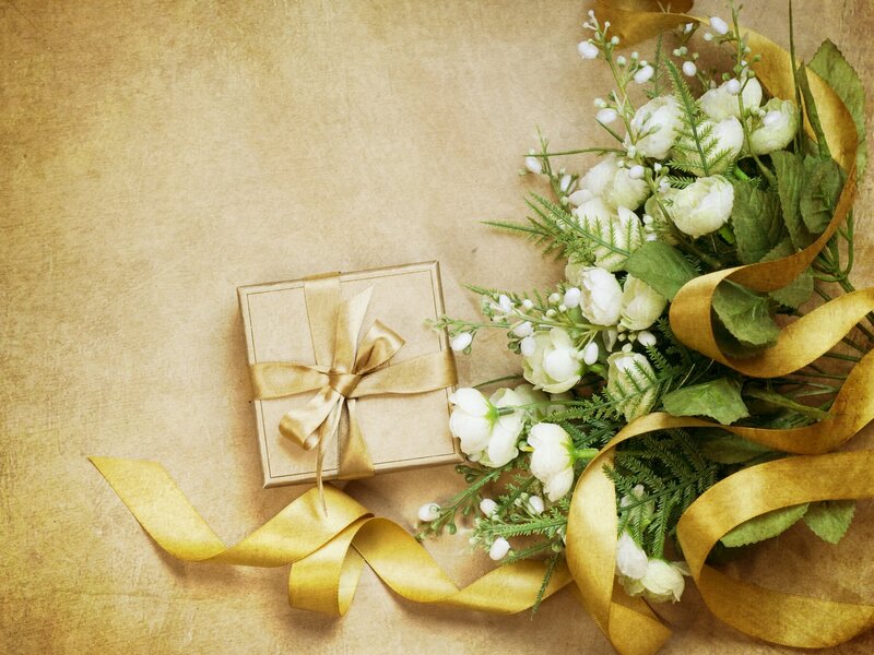 Gift Box with Flowers — Gold
