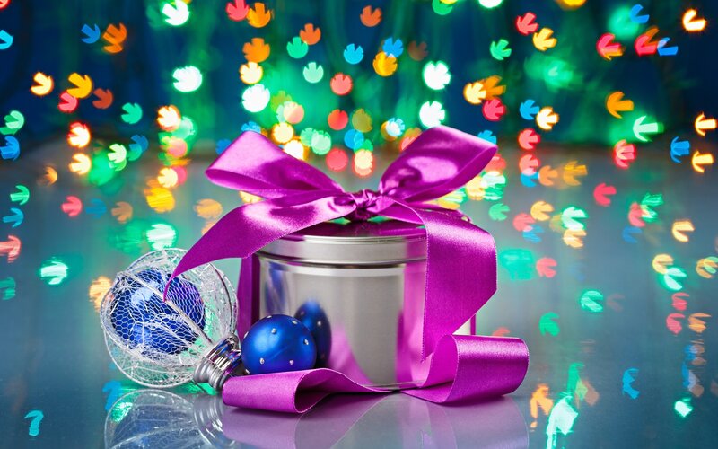 Gift Box with Ornaments — Purple