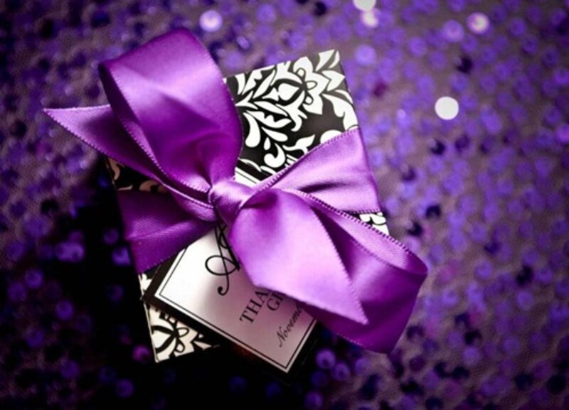 Gift Box with Purple Bow — Festive