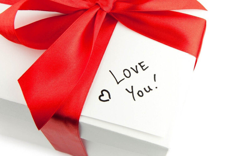 Gift Box with Red Ribbon — Romantic, Photograph