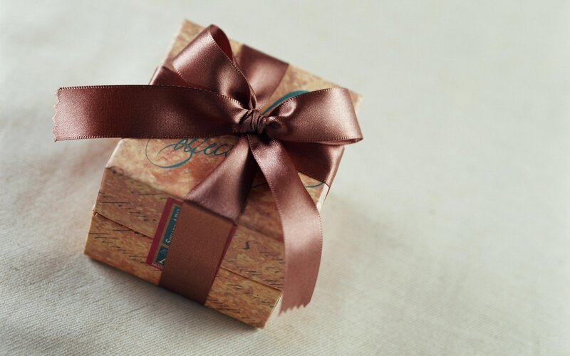 Gift Box with Ribbon — Brown, Calm