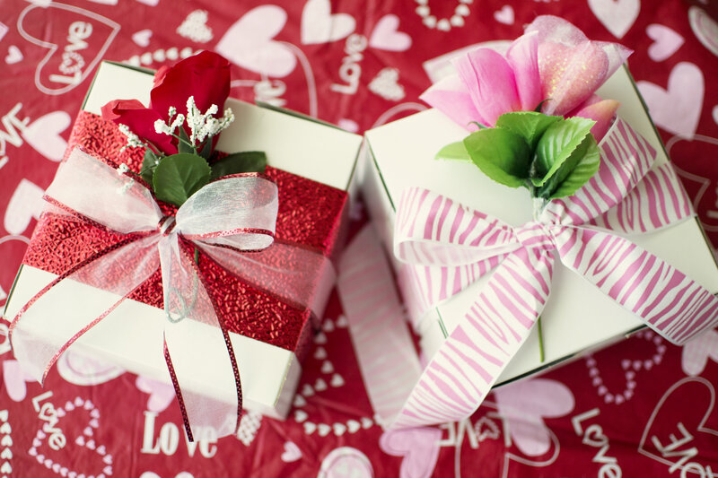 Gift Boxes with Flowers — Red