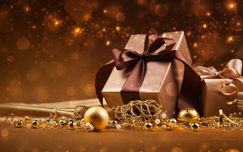 Gift Boxes with Ornaments — Gold