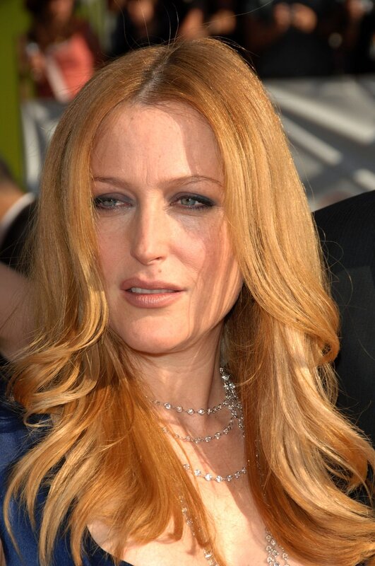 Gillian Anderson at event