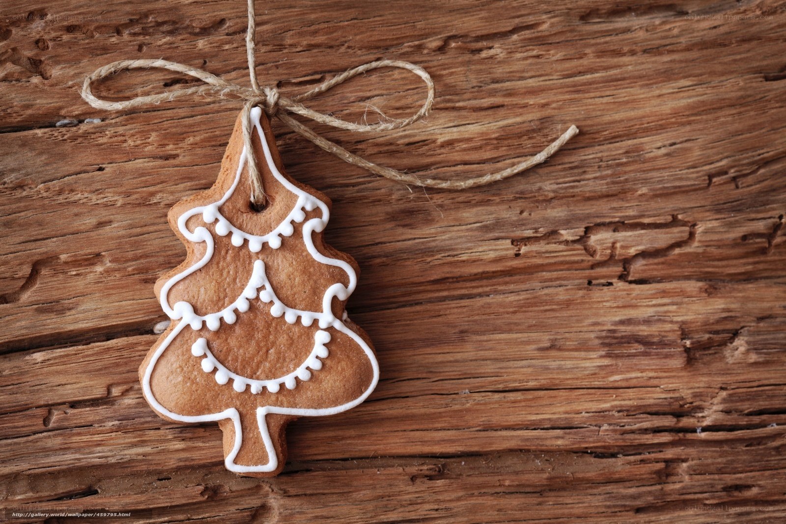 gingerbread Christmas tree ornament