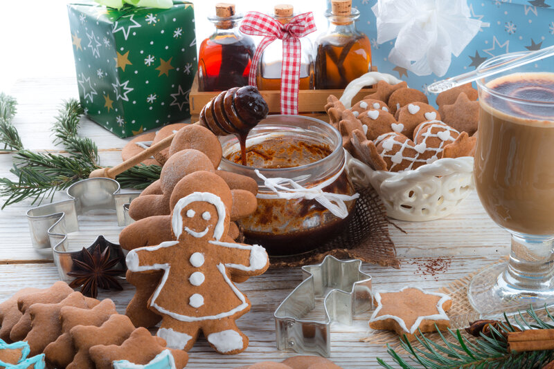 Gingerbread Cookies and Drink