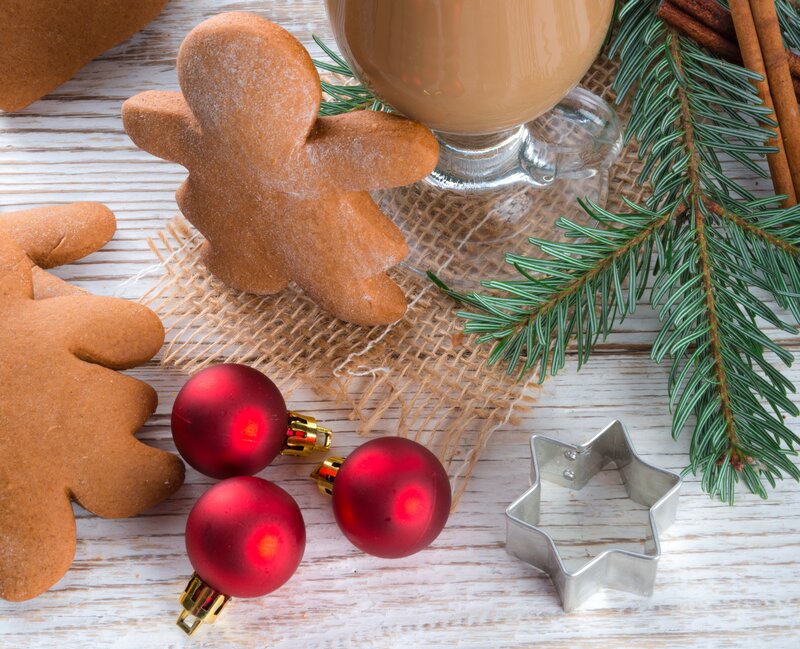 Gingerbread Cookies and Ornaments — Brown