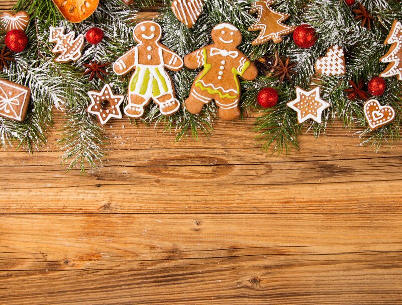 Gingerbread Cookies on Pine
