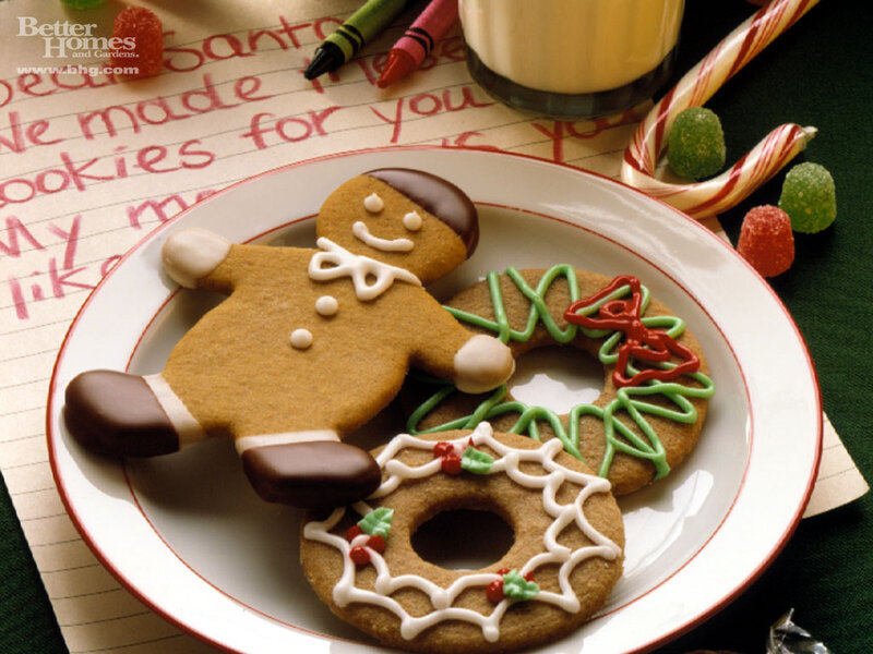 Gingerbread Cookies on Plate — Brown, Festive