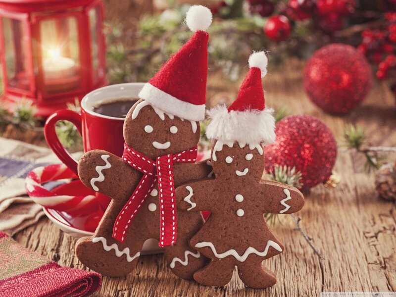 Gingerbread Couple — Red