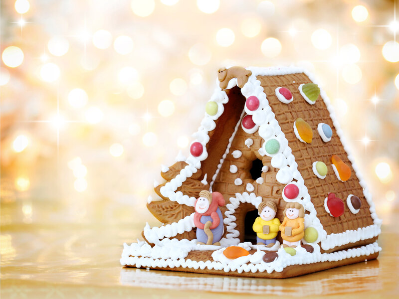 Gingerbread House with Figures