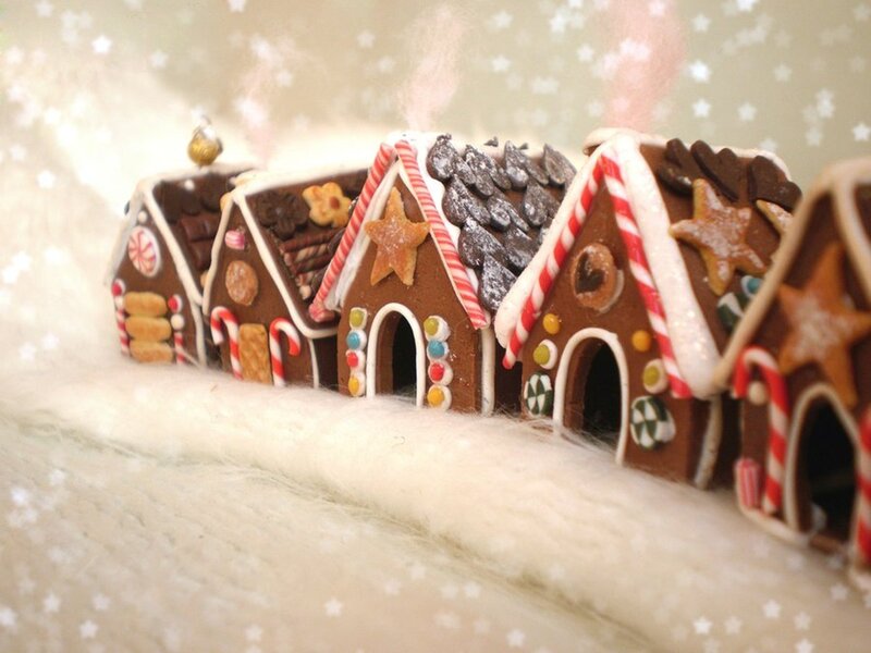 Gingerbread Houses — Brown