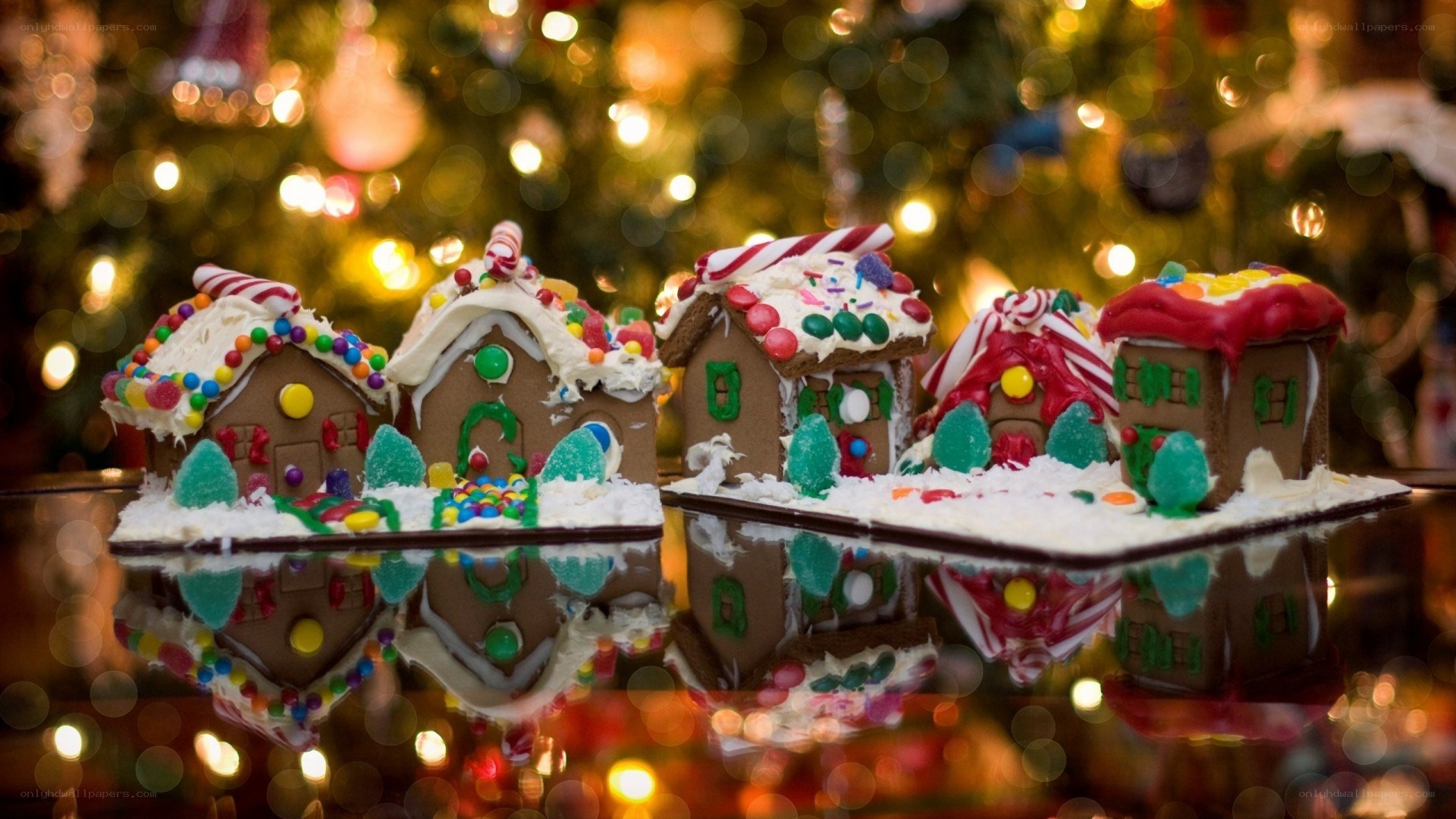 Gingerbread houses with Christmas lights