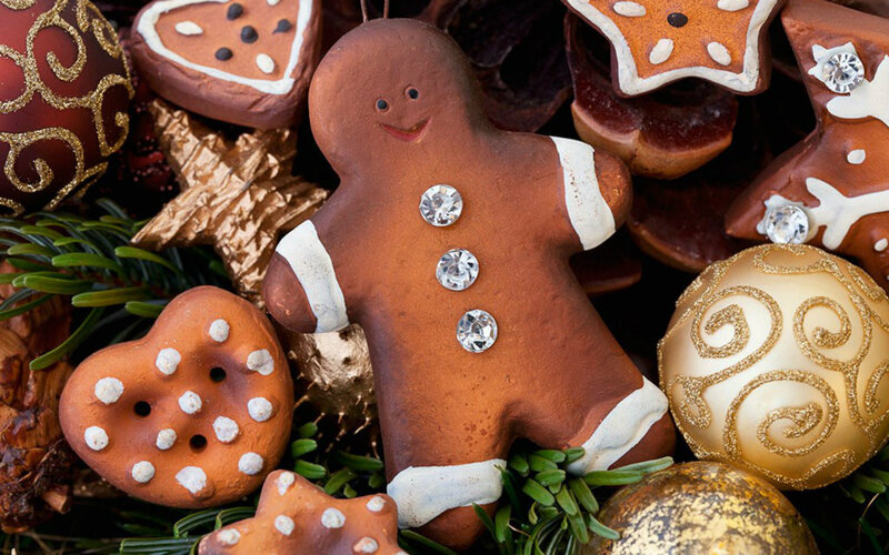 Gingerbread Man Ornament — Brown