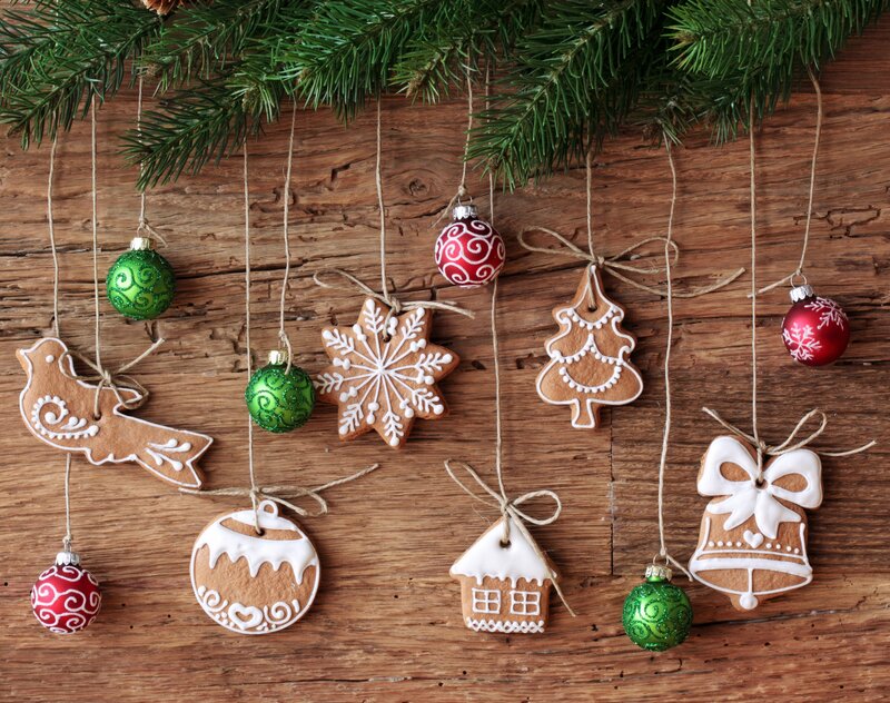 Gingerbread Ornaments — Brown, Festive