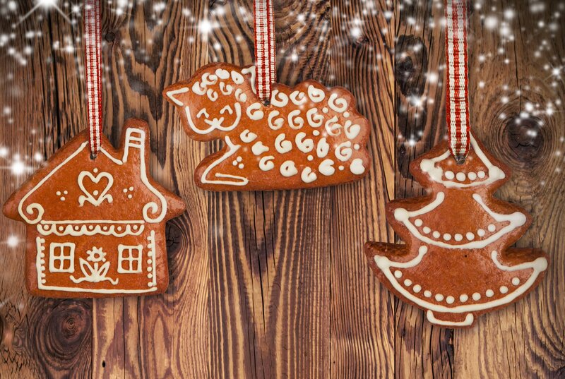 Gingerbread Ornaments — Brown, Festive, Winter, Photograph, Wooden Surface, Ribbon