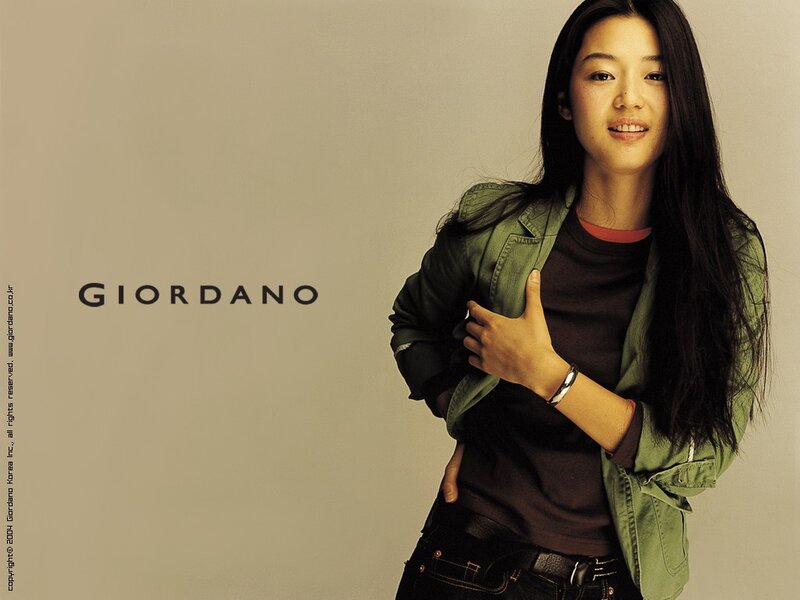 Giordano fashion advertisement
