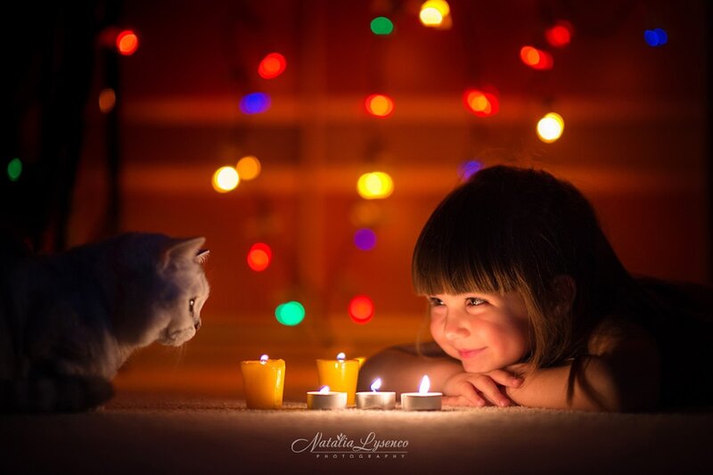 Girl and Cat with Candles — Red